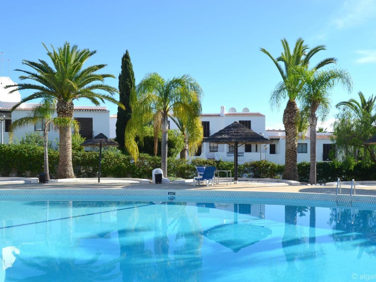 Attractive In With Sea View Apartment