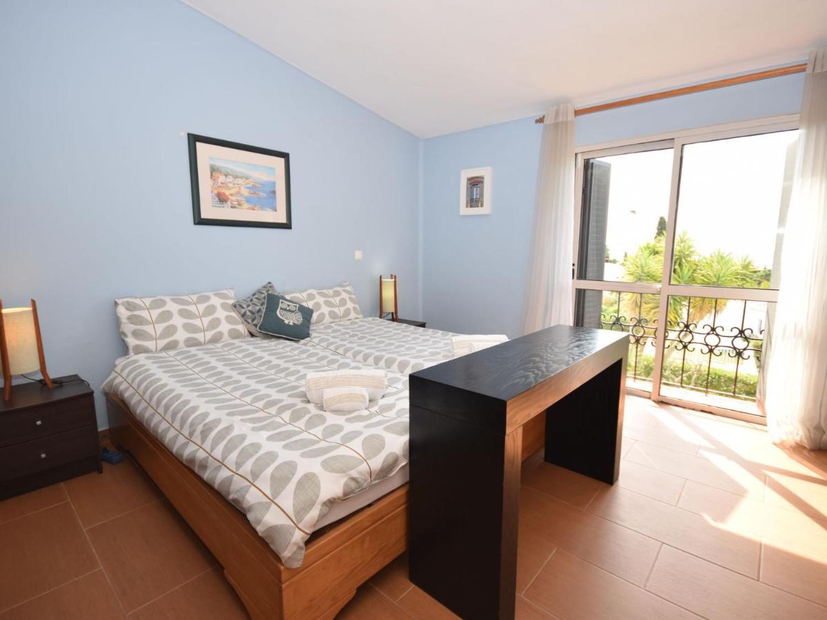 Attractive In With Sea View Albufeira