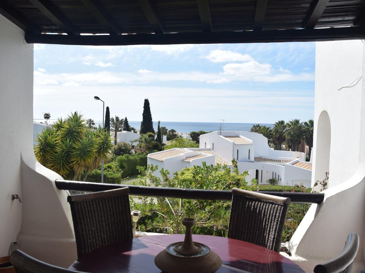 Attractive In With Sea View Apartment